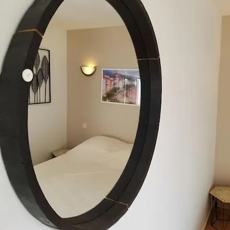Le Green Apartment *